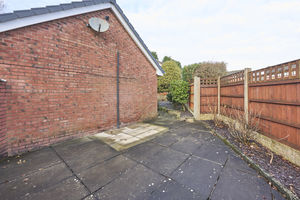 Photo 25- click for photo gallery